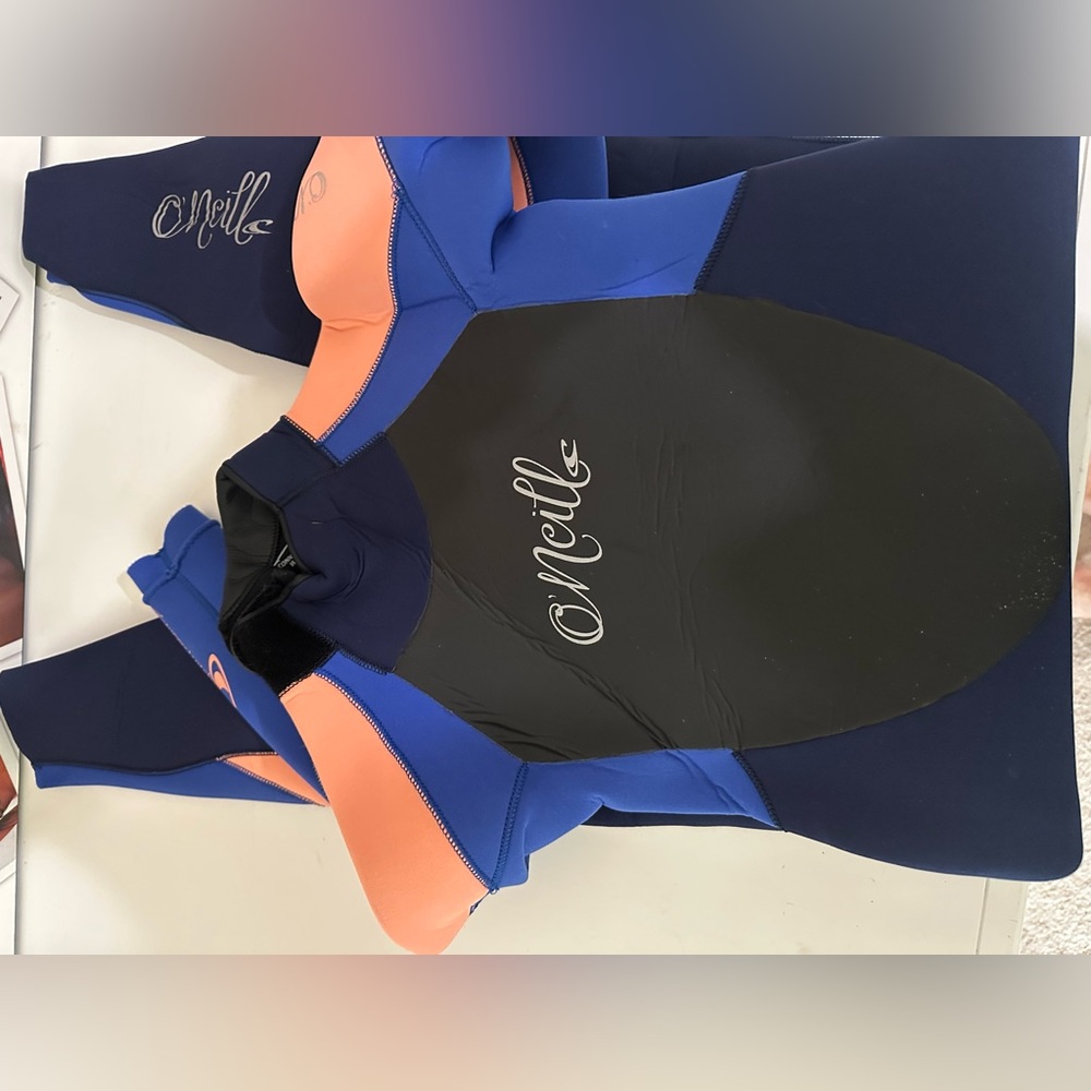 O’Neill  GIRLS EPIC 4/3
NVY/TAHITNBLU/LTGRPFRT